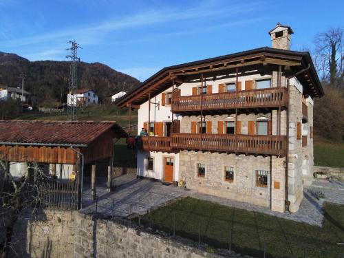  La Farie in Mediis