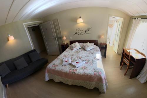 Chez Toon, Bar Déco chambre d'hôte Anzat-le-Luguet