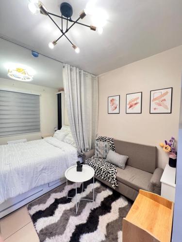 Studio Unit-8 Spatial Condo, Davao