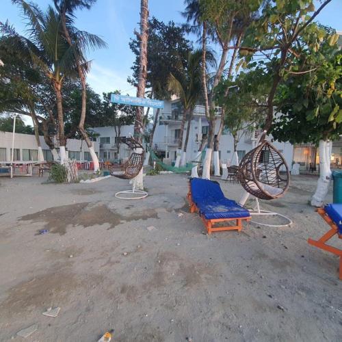 Alrededores, Atlantic Resort in St. Martin's Island