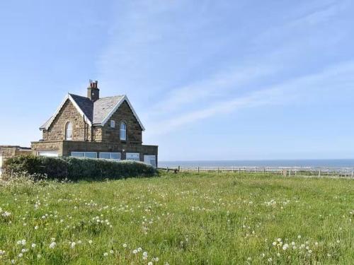 Toll Bar Cottage, Sandsend, Whitby