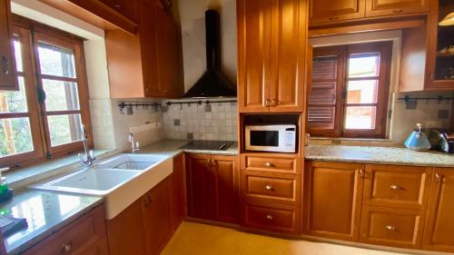 Juliet Suite by TrulyCyprus in Dhoros