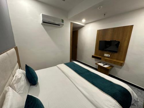 Hotel secure inn saroli photo 1