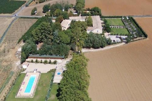 Gîtes avec Piscine et Jacuzzi au Mas de Cadoule