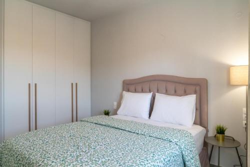 Three-Bedroom Apartment image 7