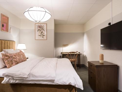Elite Hotel Mårtenson Room Type - Superior King Room (Laminated Window)