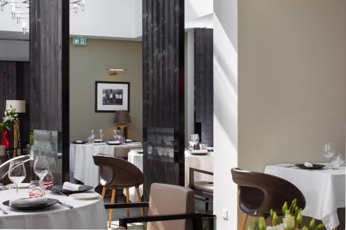 Restorāns, Hotel Blanc in Marigny-Saint-Marcel