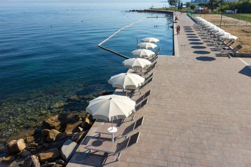 Dependences - San Simon Resort - image 3