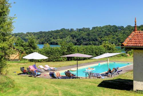 Domaine La Barbe - Camping - Lalanne-Arqué