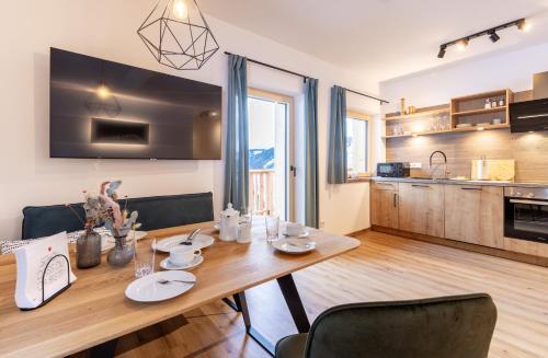 Kitchen, Appartements Uribi mit eigener Sauna by Schladmingurlaub in Schladming