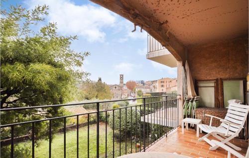 Beautiful Apartment In Valbonne With Kitchen