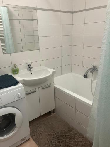 Apartment Brno Reissigova - image 8