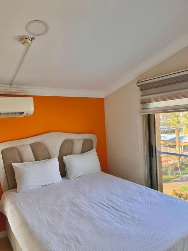 Slgaclk Marina Apart - image 12