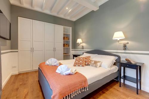 La Badessa Apartment by Mamo Florence, Florence
