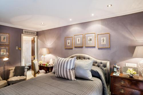 51501063 Milestone Hotel Kensington