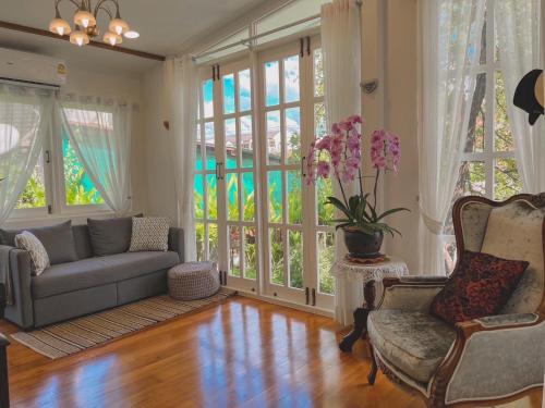 วิลลาแบบสามห้องนอน (Three-Bedroom Villa)