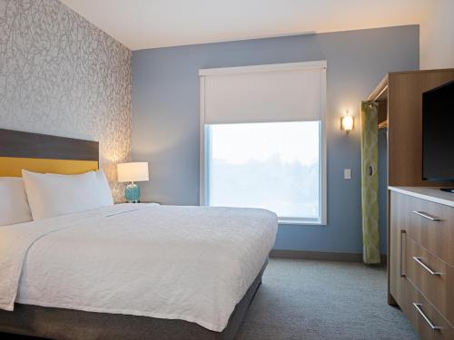 One-Bedroom King Suite