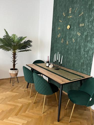 Anna Luxury Apartment
