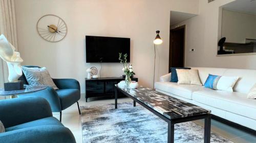 Luxurious Creek Harbour Apt with Balcony & View, Dubaj (zdjęcie 7)