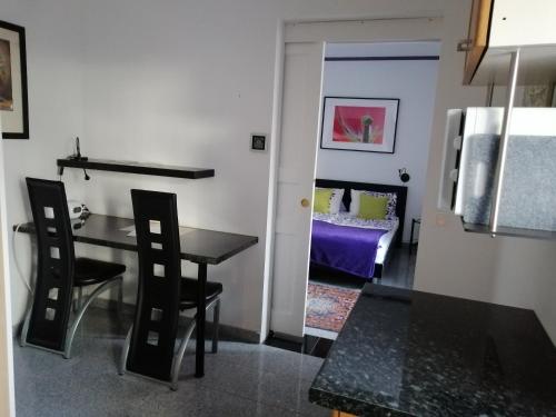 One-Bedroom Apartment image 10