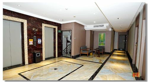 PRISTINE   HOTEL in Binondo