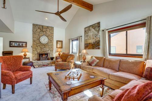 Park City Home with 2 Fireplaces and 2 Living Rooms!