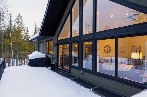 Powder House Chalet by Fernie Central Reservations