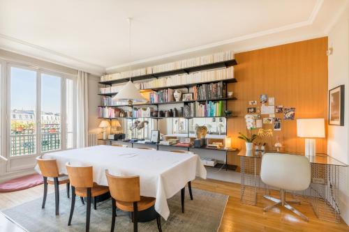 Elegant 2 bedroom apartment République-Bastille areas by Easyflat - image 8