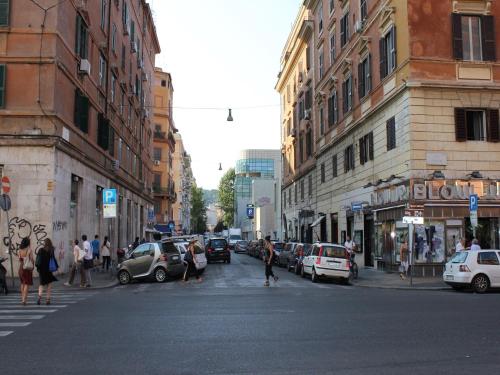 Candia Inn Vatican - image 12