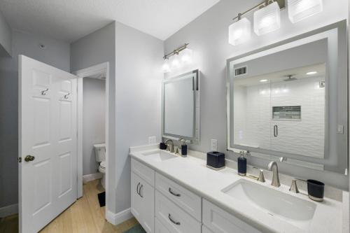 #266 The Tides Beach Club - image 2