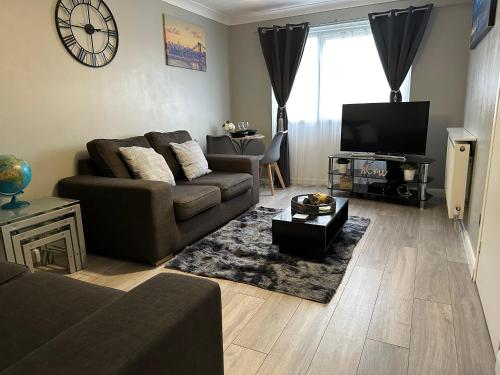 Modern Cosy Warm Home With Free Parking - Apartment - Chelmsford