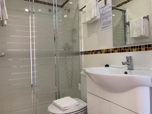 Discovery Apartment Expo - image 8