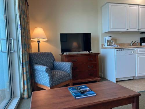 2501 S Ocean Blvd, 1109 - Ocean Front Sleeps 6 in Myrtle Beach, USA