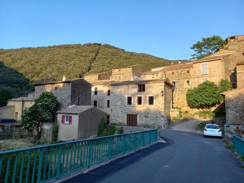 L'Armandière, maison de caractère où règne calme et sérénité.