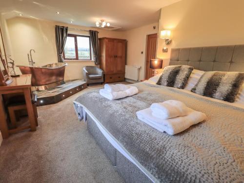 Orcaber Farm Retreat - image 11