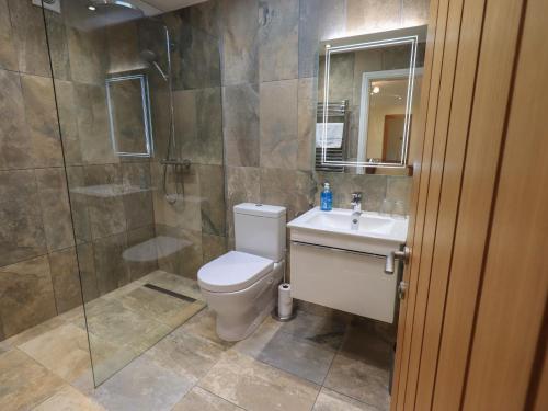 Orcaber Farm Retreat - image 4