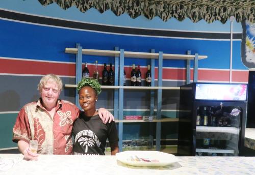 Restorāns, Chez Fatou et Saladin in Abéné