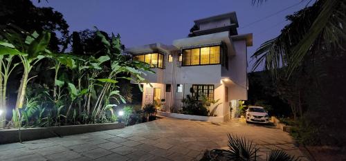 B&B Sancoale - Wild Orchid 5BHK Villa & Eco Cottages in Sancoale Valley - Bed and Breakfast Sancoale
