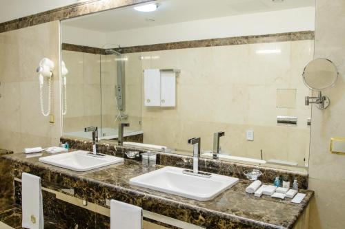 �� ������� ������ � ������� ����������