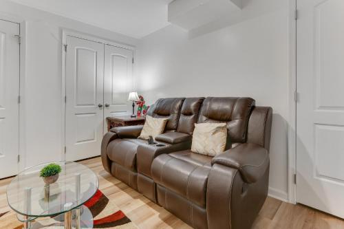 Cozy Inwood Apartment History, Hiking and Wine! in Inwood, USA