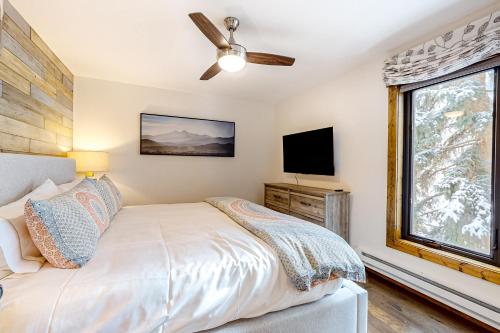 Eagle Vail Mountain Retreat