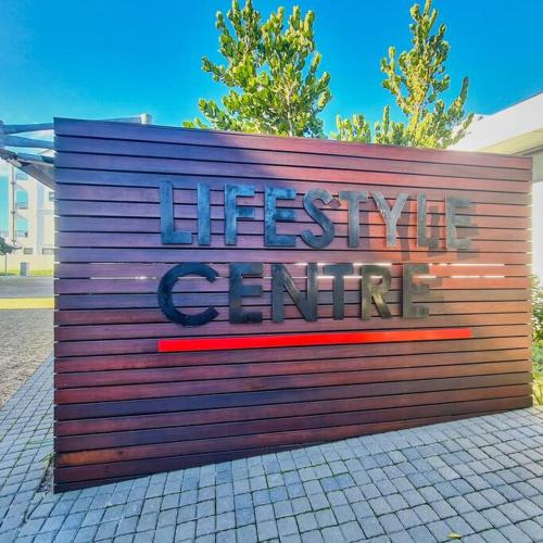 1c - Atlantic Jewel in Parklands - Tap to explore photos