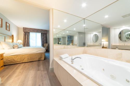 Horseshoe Valley Suites - The Evergreen in Oro-Medonte (ON)