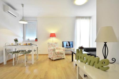 Apartment Karlo - image 8