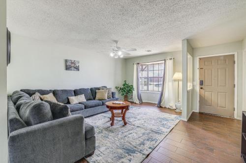 Rogers Vacation Home with Yard 5 Mi to Bentonville Rogers Vacation Home with Yard 5 Mi to Bentonville