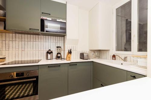 Charming duplex in the heart of Les Batignolles - main image