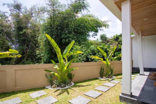 Jungle Amazing View-3BDR-Canggu-Huge pool-PS5