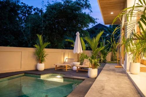 Jungle Amazing View-3BDR-Canggu-Huge pool-PS5