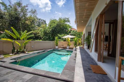 Jungle Amazing View-3BDR-Canggu-Huge pool-PS5