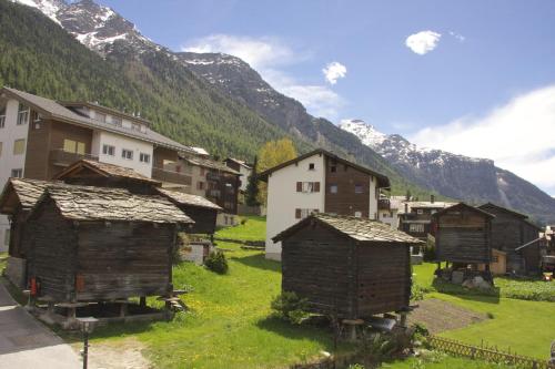 Hotel Walliserkanne - image 2